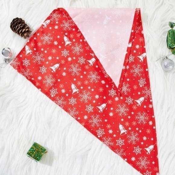Christmas Snowflake Pet Bandana - Picture 3 of 4